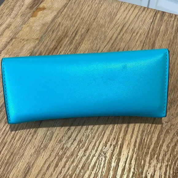 Imperfect Zenni glasses case soft case magnetic closure clean inside - Picture 3 of 9